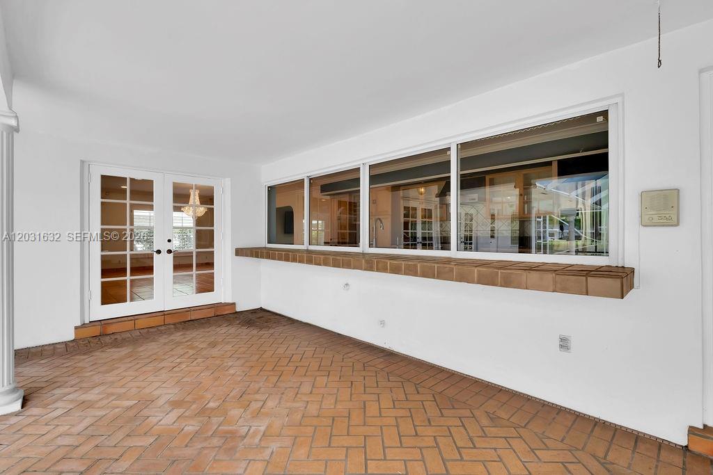 JACARANDA AREA 12-C - Residential