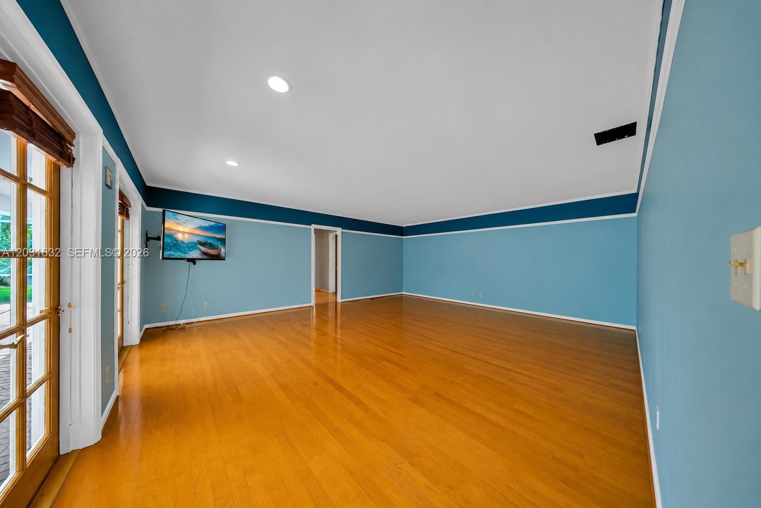 JACARANDA AREA 12-C - Residential