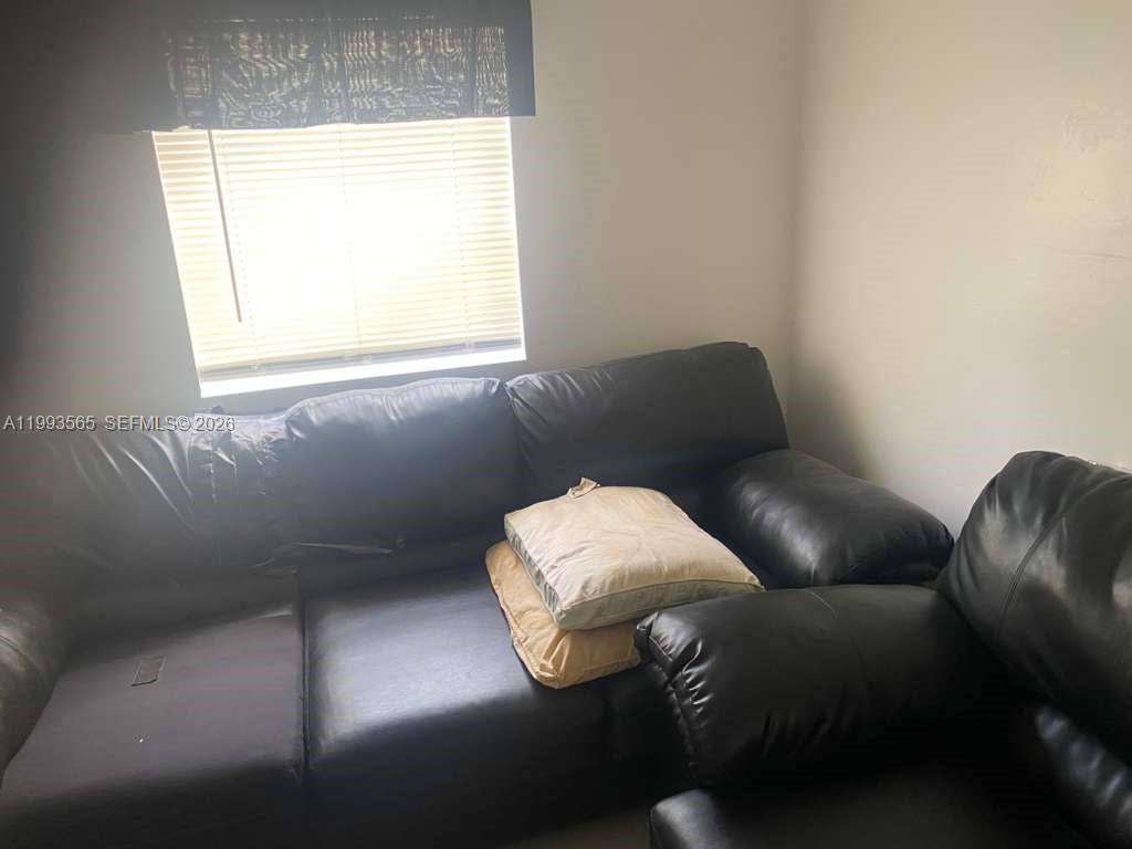 NORTH PALM BCH 4 - Residential