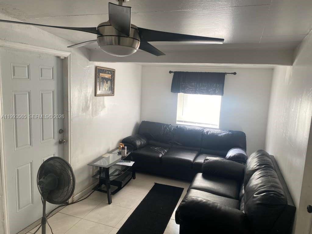 Charming and well-maintained property in a convenient West Palm Beach location! This home offers comfortable living with a functional layout, spacious yard, and easy access to major highways, shopping, dining, and the beach. Don’t miss this great opportunity!