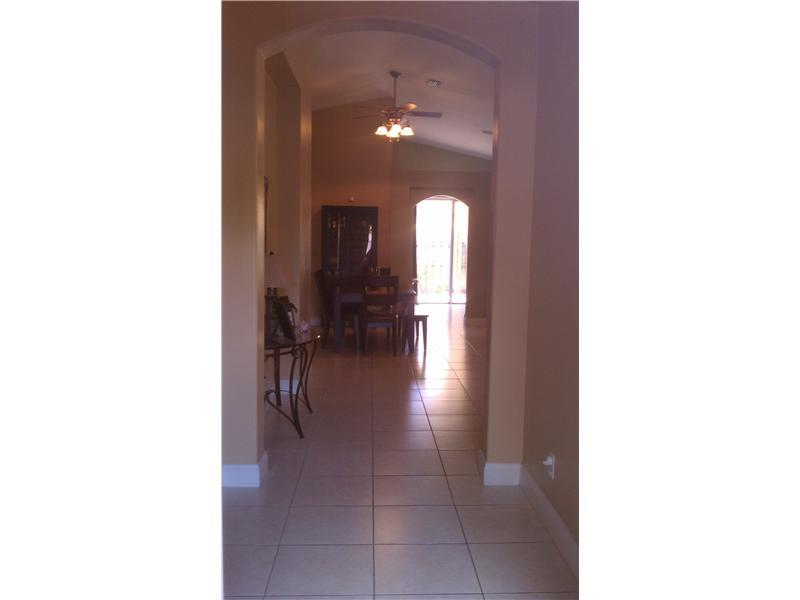 SOMERSET II SOUTH 163-46 - Residential Lease