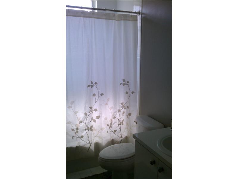 SOMERSET II SOUTH 163-46 - Residential Lease