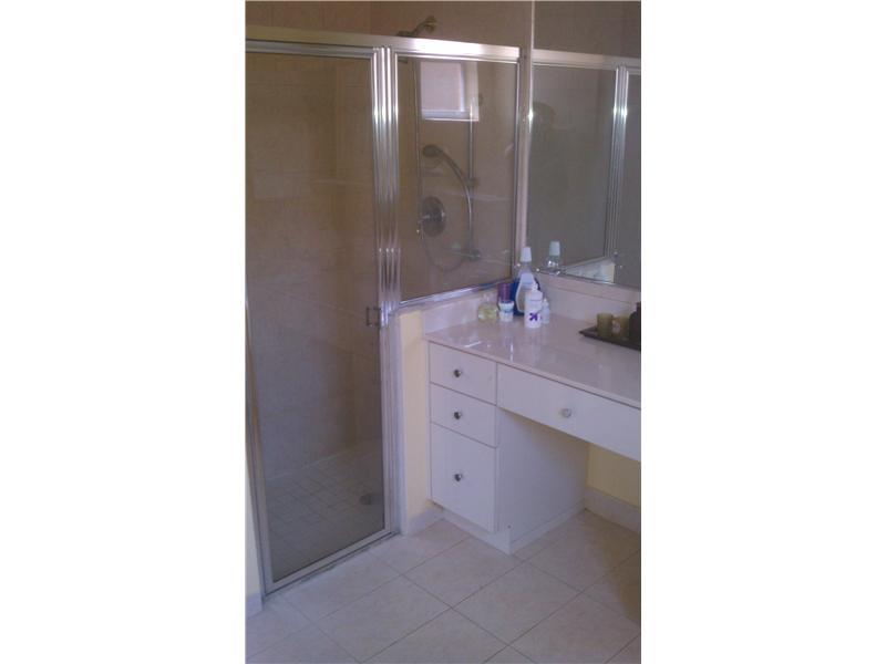 SOMERSET II SOUTH 163-46 - Residential Lease