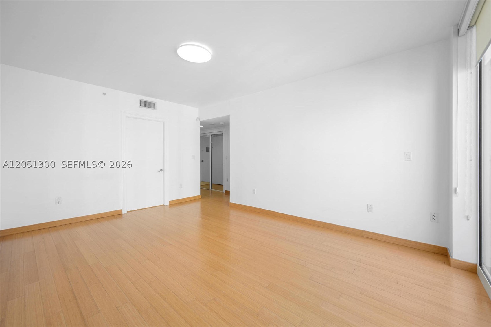 HAMPTONS SOUTH CONDO - Residential Lease