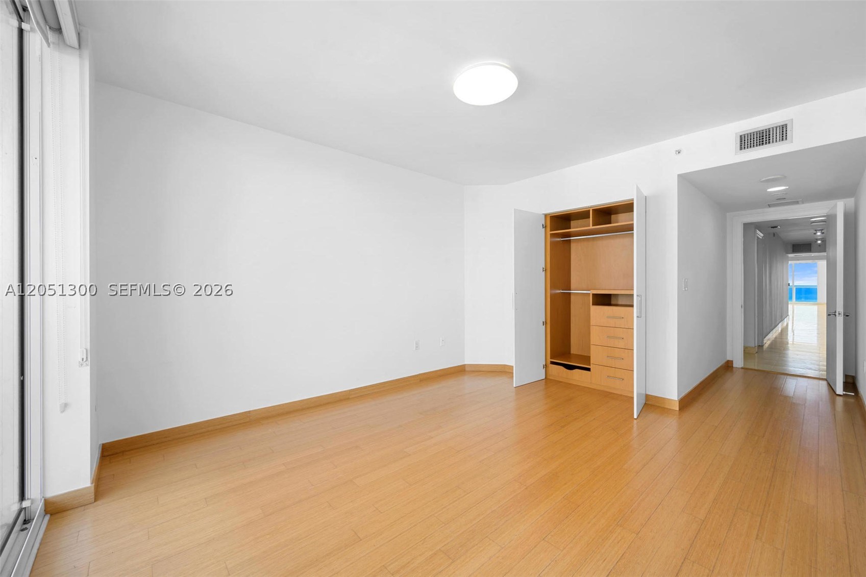 HAMPTONS SOUTH CONDO - Residential Lease