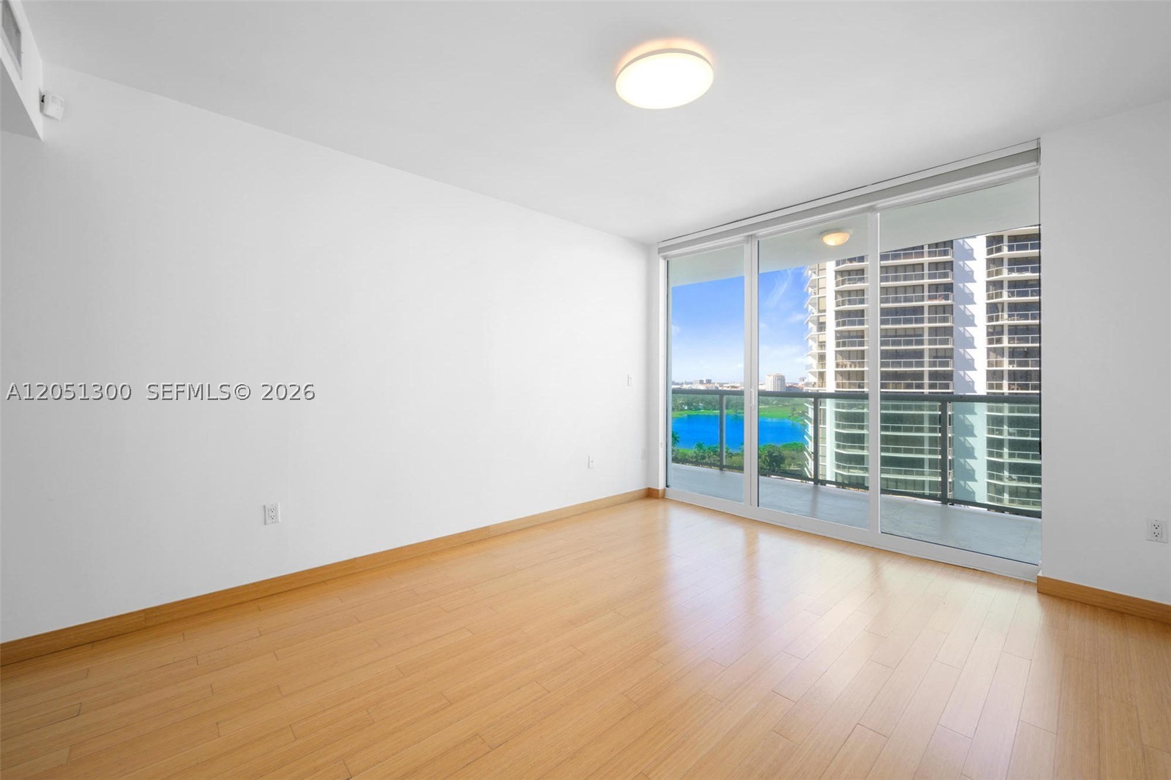 HAMPTONS SOUTH CONDO - Residential Lease