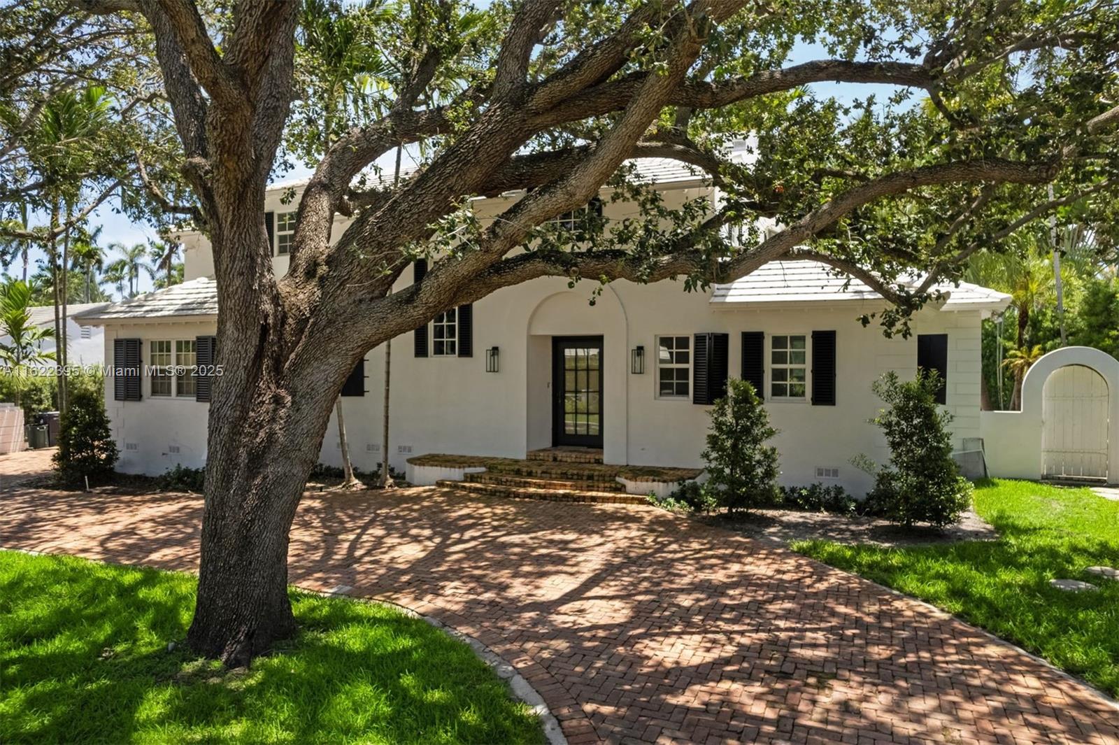 LA GORCE ISLAND - Residential Lease