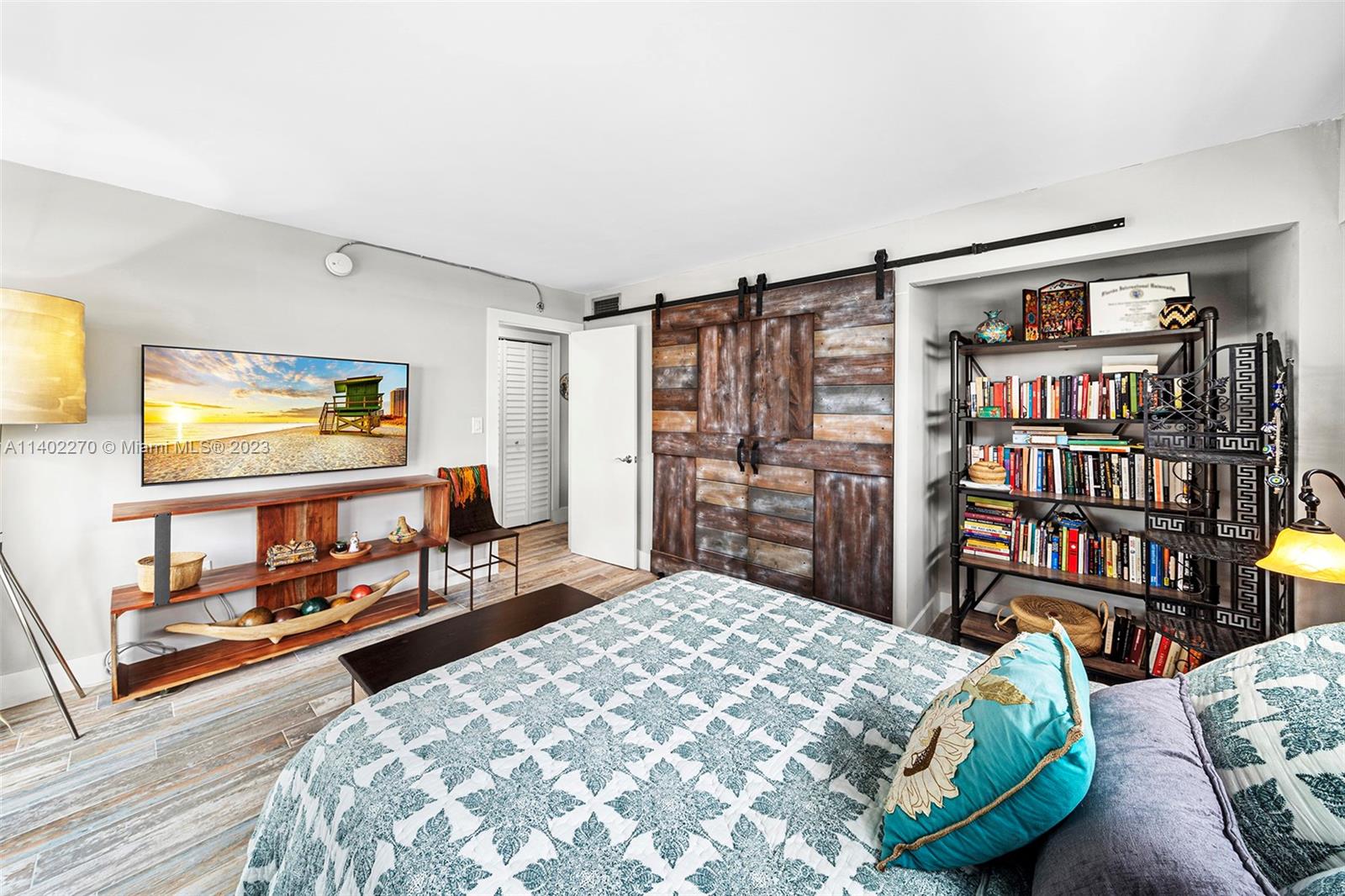 TWIN TOWERS CONDO - Residential Lease