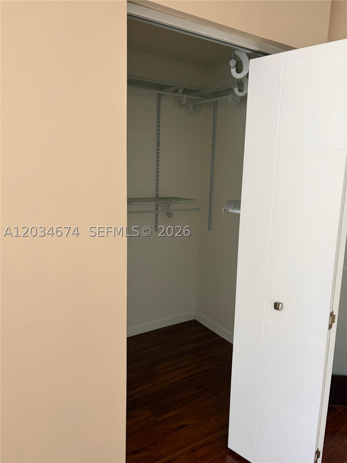 PARC VISTA CONDO - Residential Lease