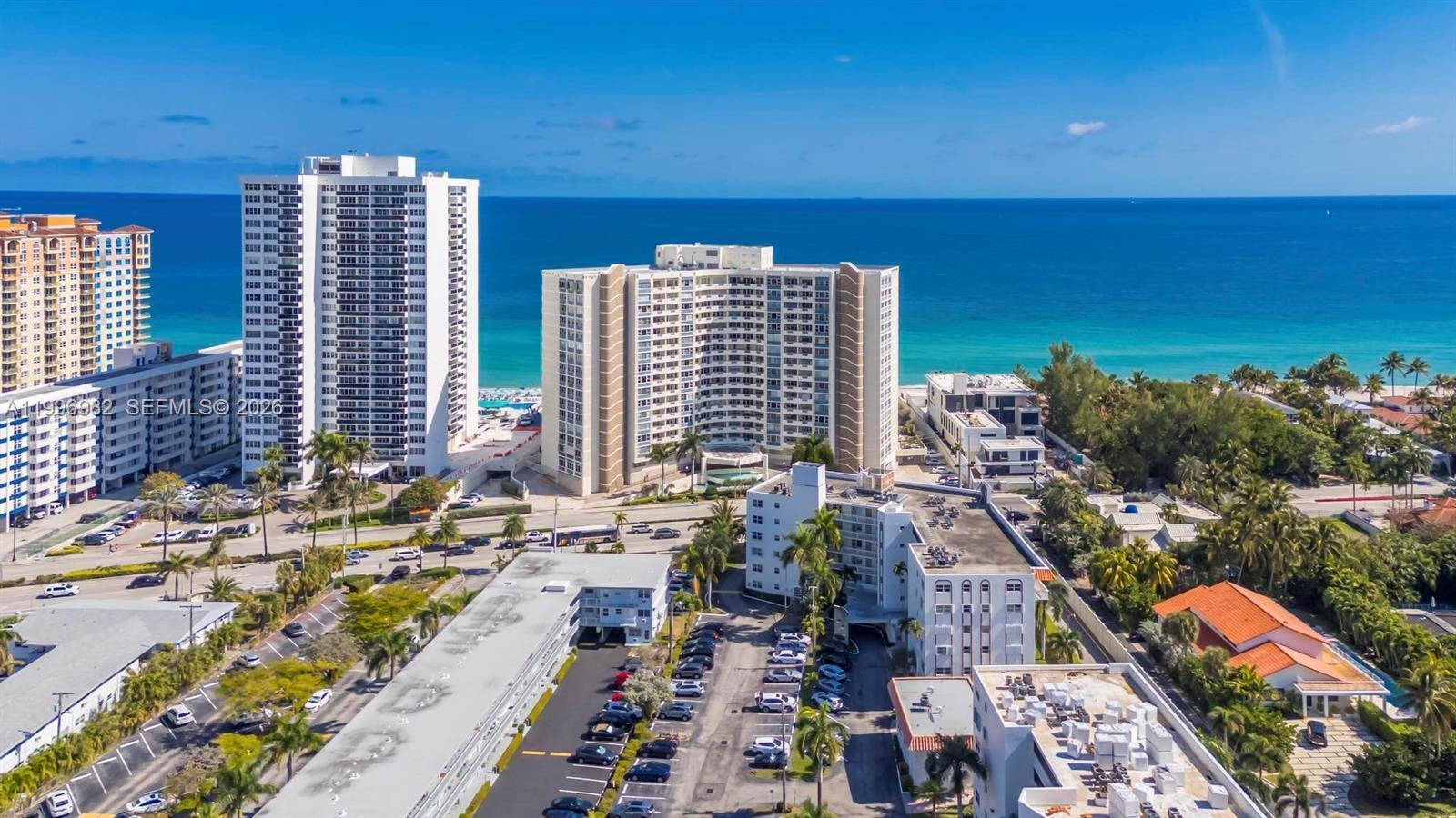 GOLDEN VIEW CONDO - Residential