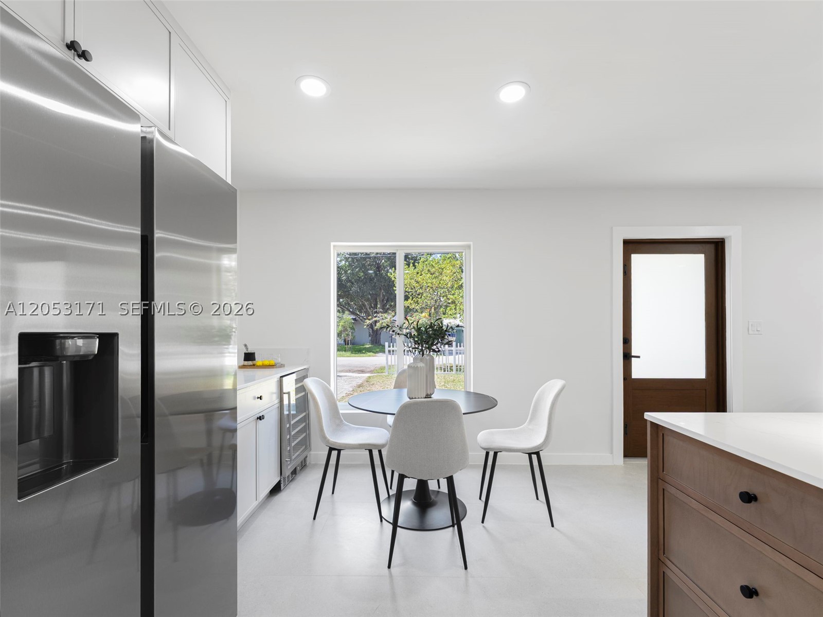 BANYAN GROVE - Residential