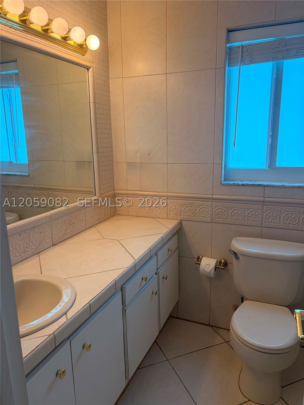 BOCA RATON SQUARE UNIT 19 - Residential