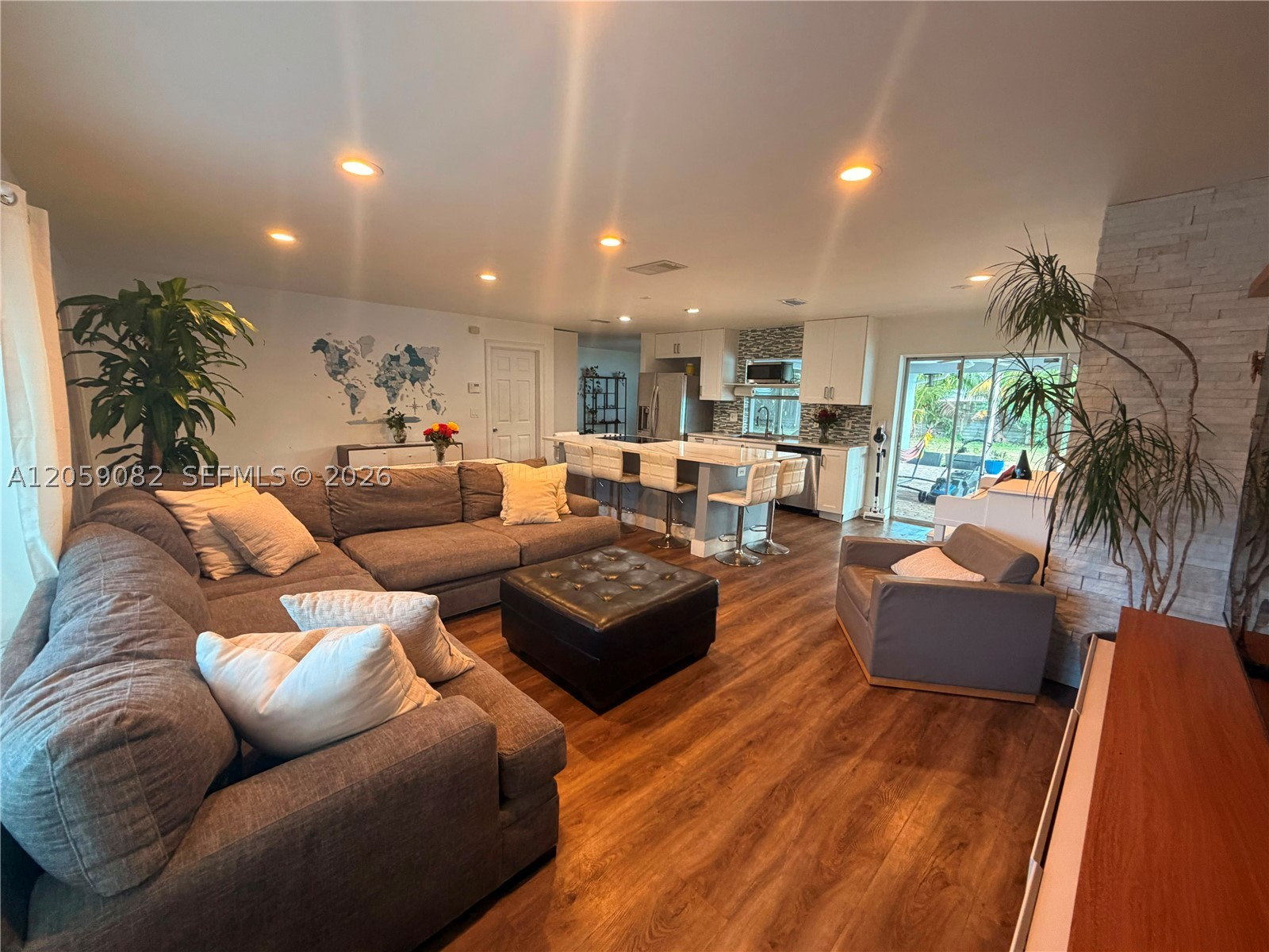 BOCA RATON SQUARE UNIT 19 - Residential