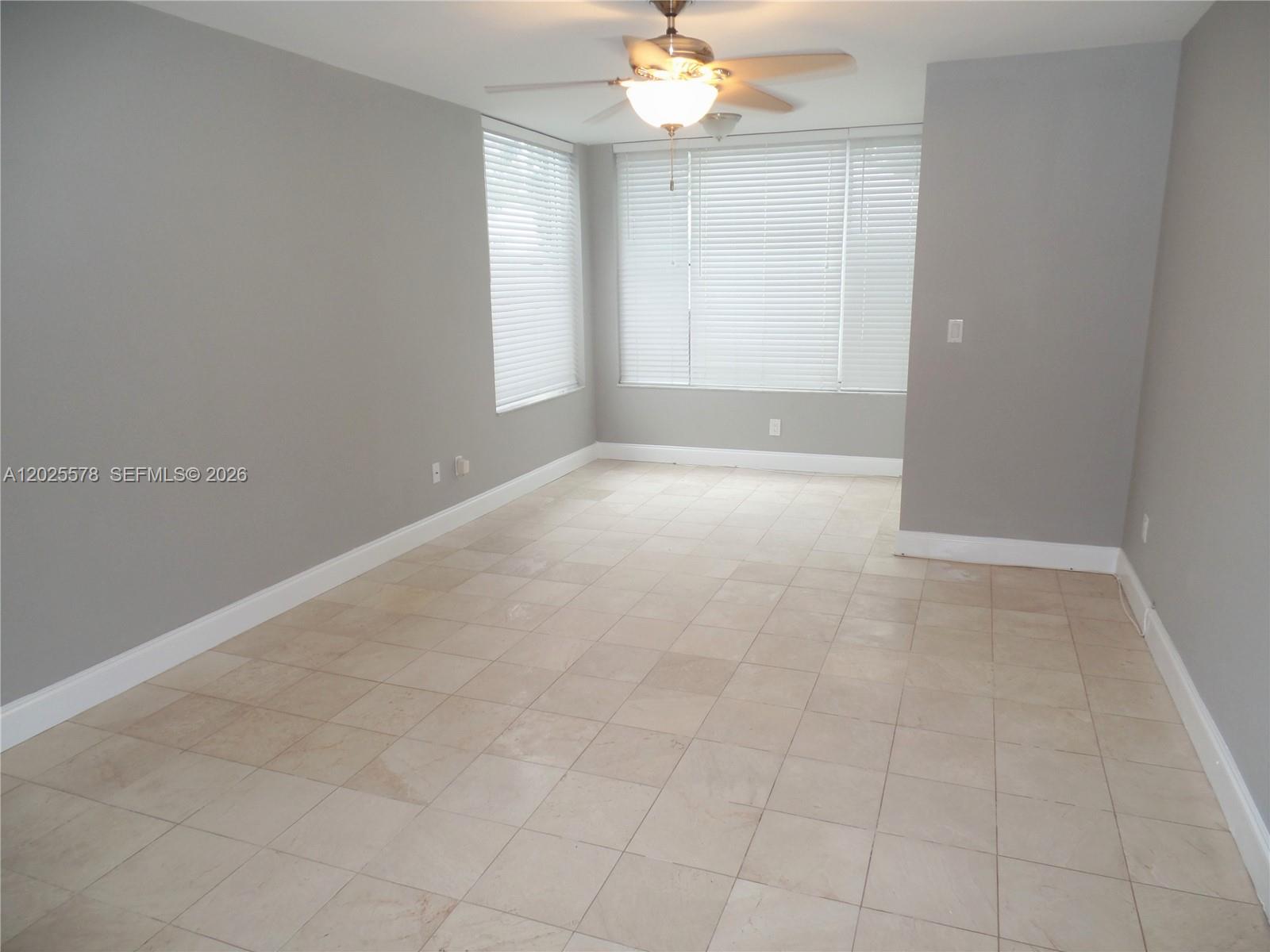 LAKEVIEW CLUB CONDO - Residential Lease