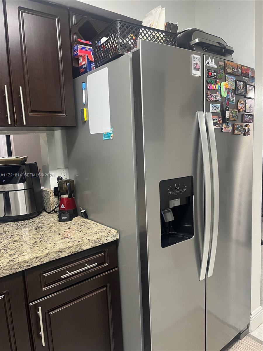 WINDMILL LAKES V CONDO - Residential