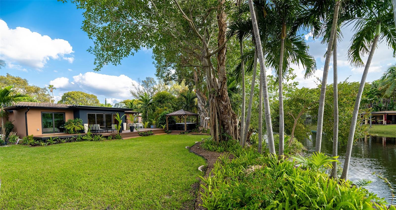 GRIFFING BISCAYNE PK ESTA - Residential Lease