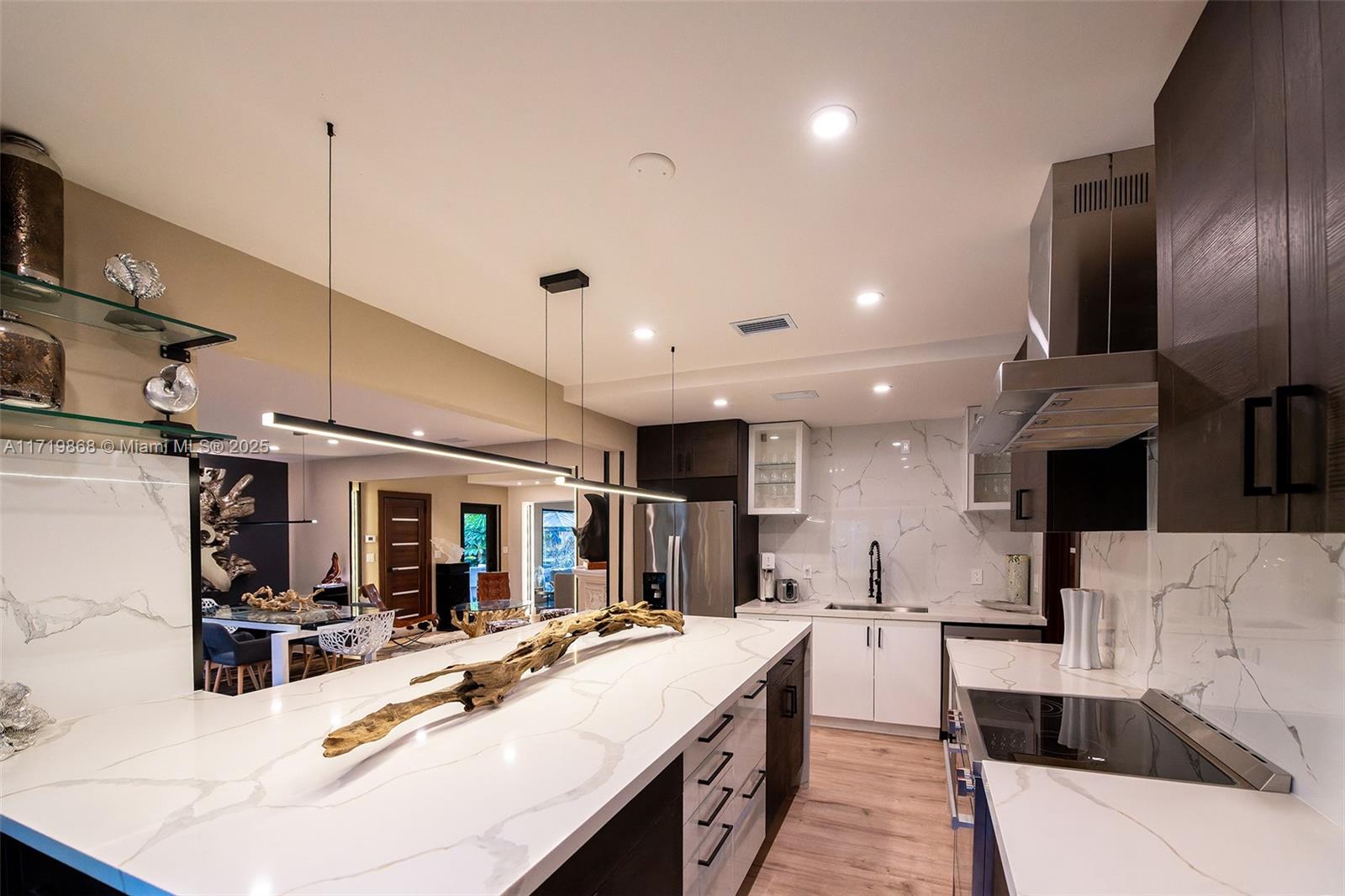 GRIFFING BISCAYNE PK ESTA - Residential Lease