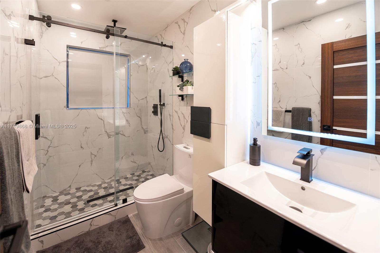 GRIFFING BISCAYNE PK ESTA - Residential Lease