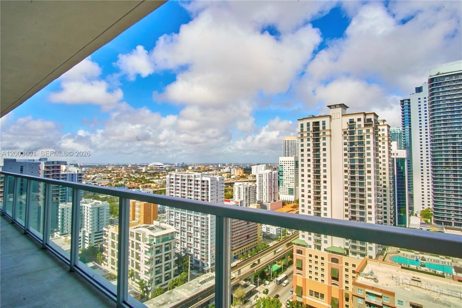 THE AXIS ON BRICKELL II C - Residential