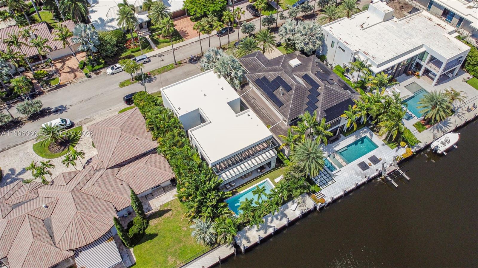 RIVIERA Isles - Residential