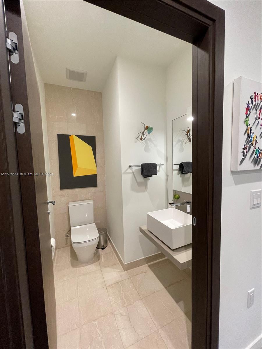 BRICKELL FLATIRON CONDO - Residential