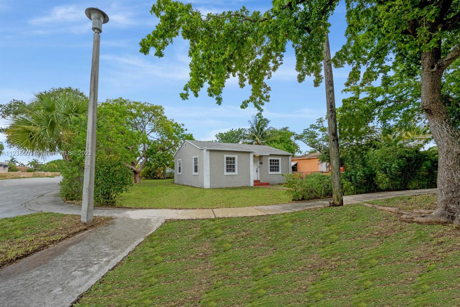 Beautiful and spacious home in a corner lot with fenced garden. Great backyard! Ceramic flooring throughout. Solid wood kitchen cabinets with granite counter top. Central AC. Washer and Dryer. Ready to move in