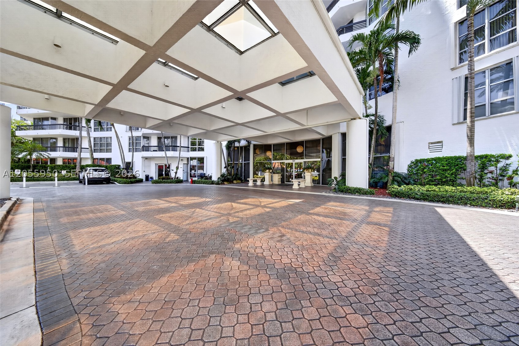 MYSTIC POINTE CONDO NO ON - Residential