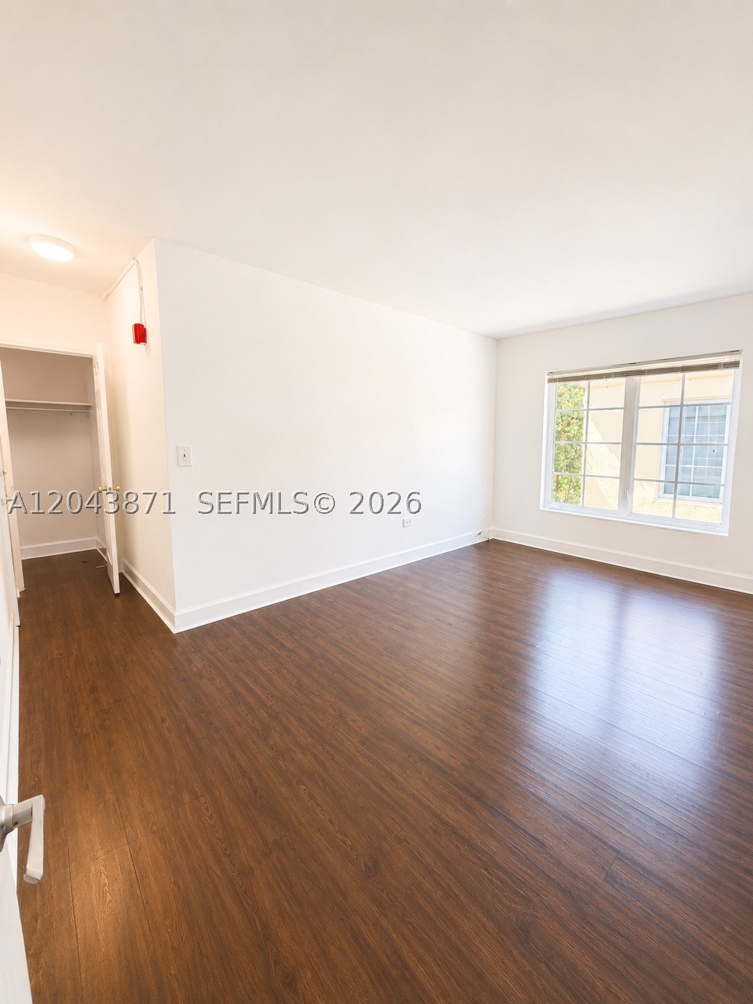 FLAMINGO TERR ADDN - Residential Lease