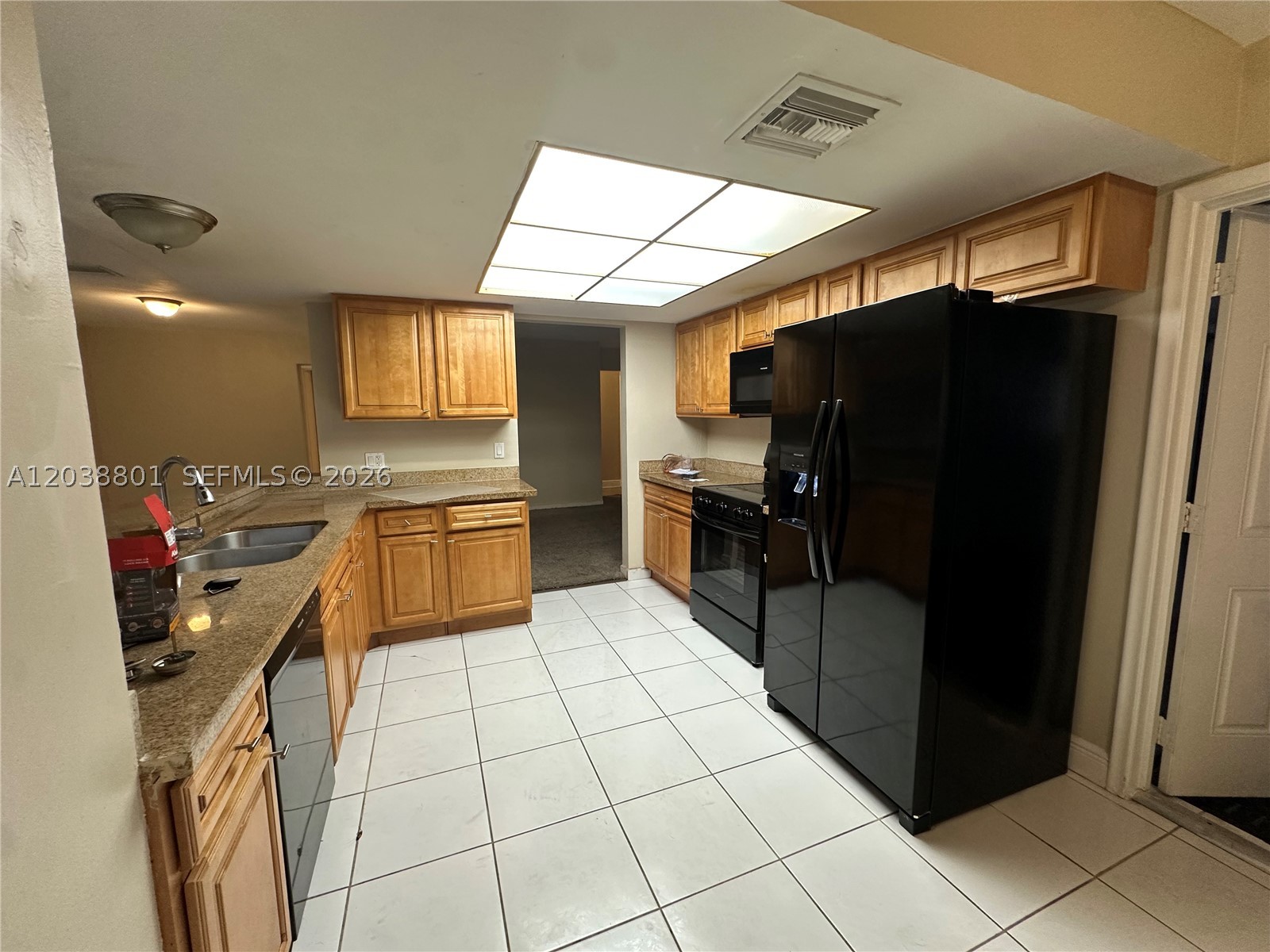 HOLLYWOOD HILLS AMEN PLAT - Residential