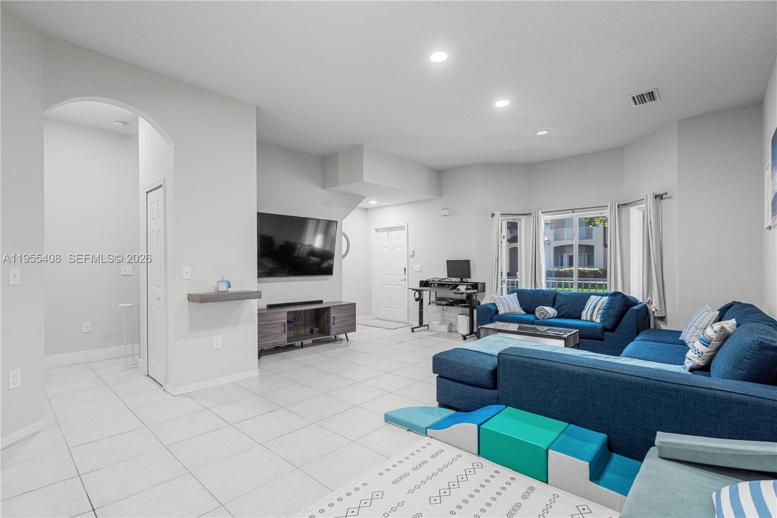 TOWNGATE NORTH - Residential