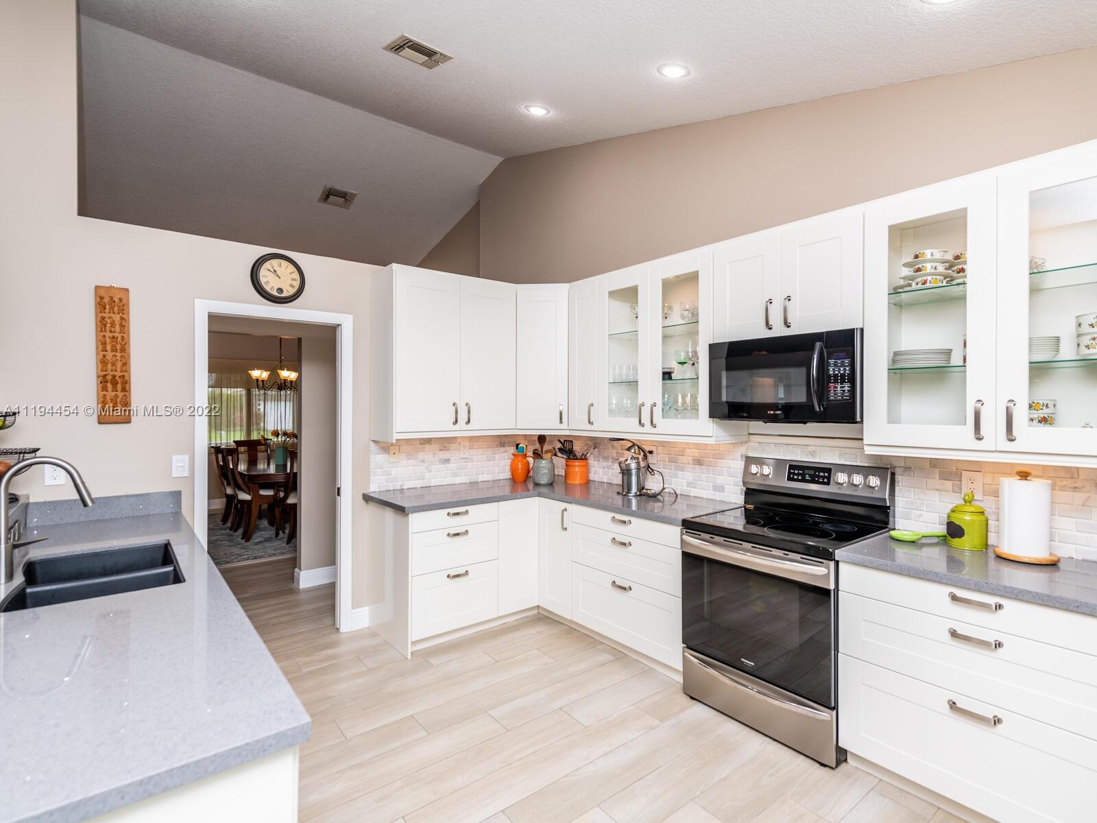 FOREST RIDGE SINGLE FAMIL - Residential