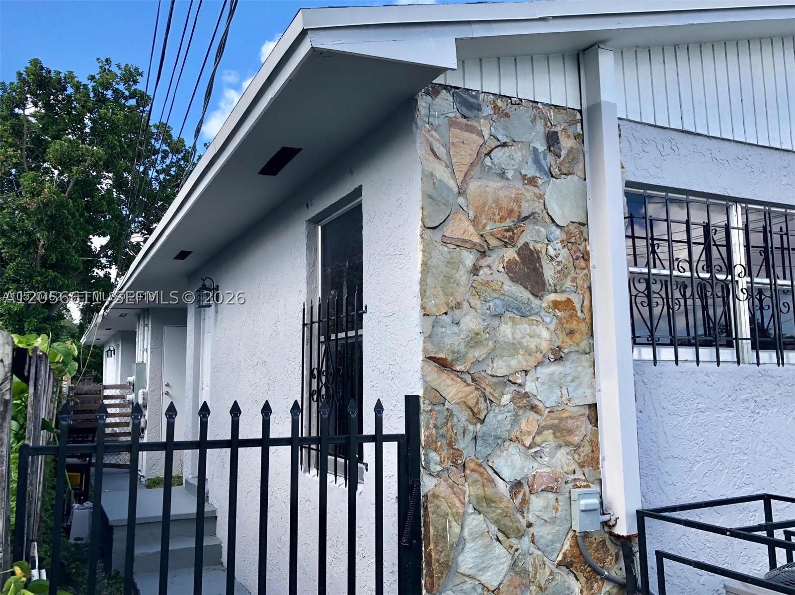 RADIO PK AMD - Residential Income