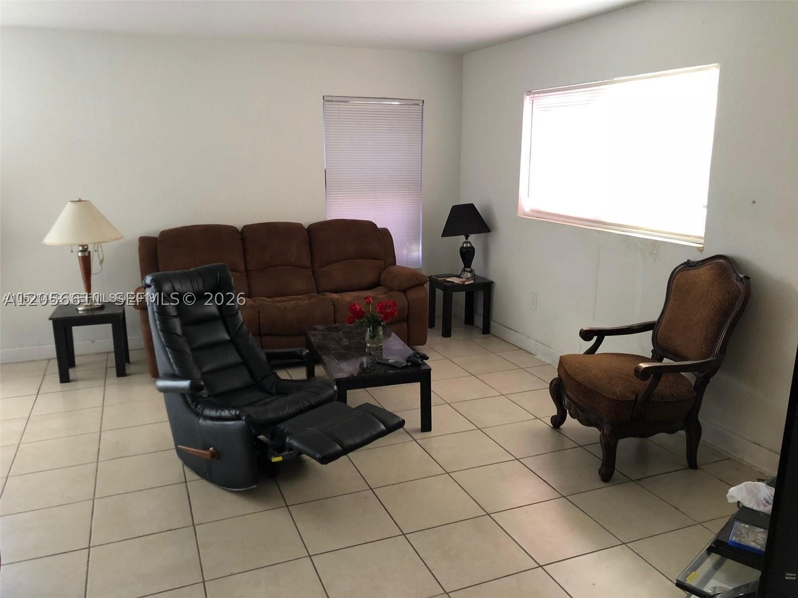 RADIO PK AMD - Residential Income