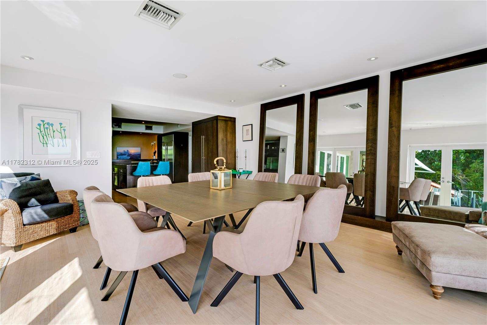 MASHTA ISLAND A REPLAT OF - Residential