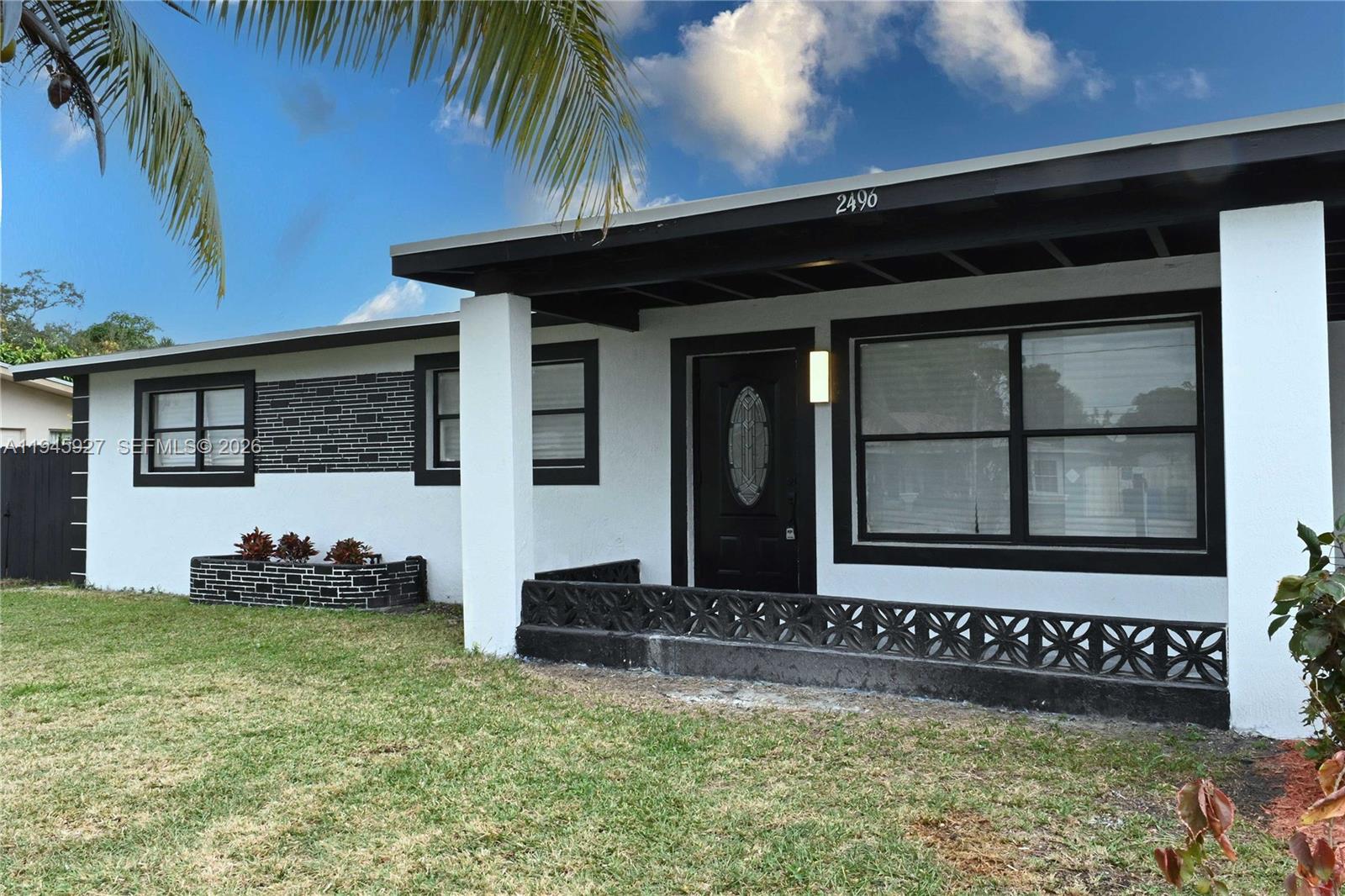LAST CHANCE VILLAGE - Residential