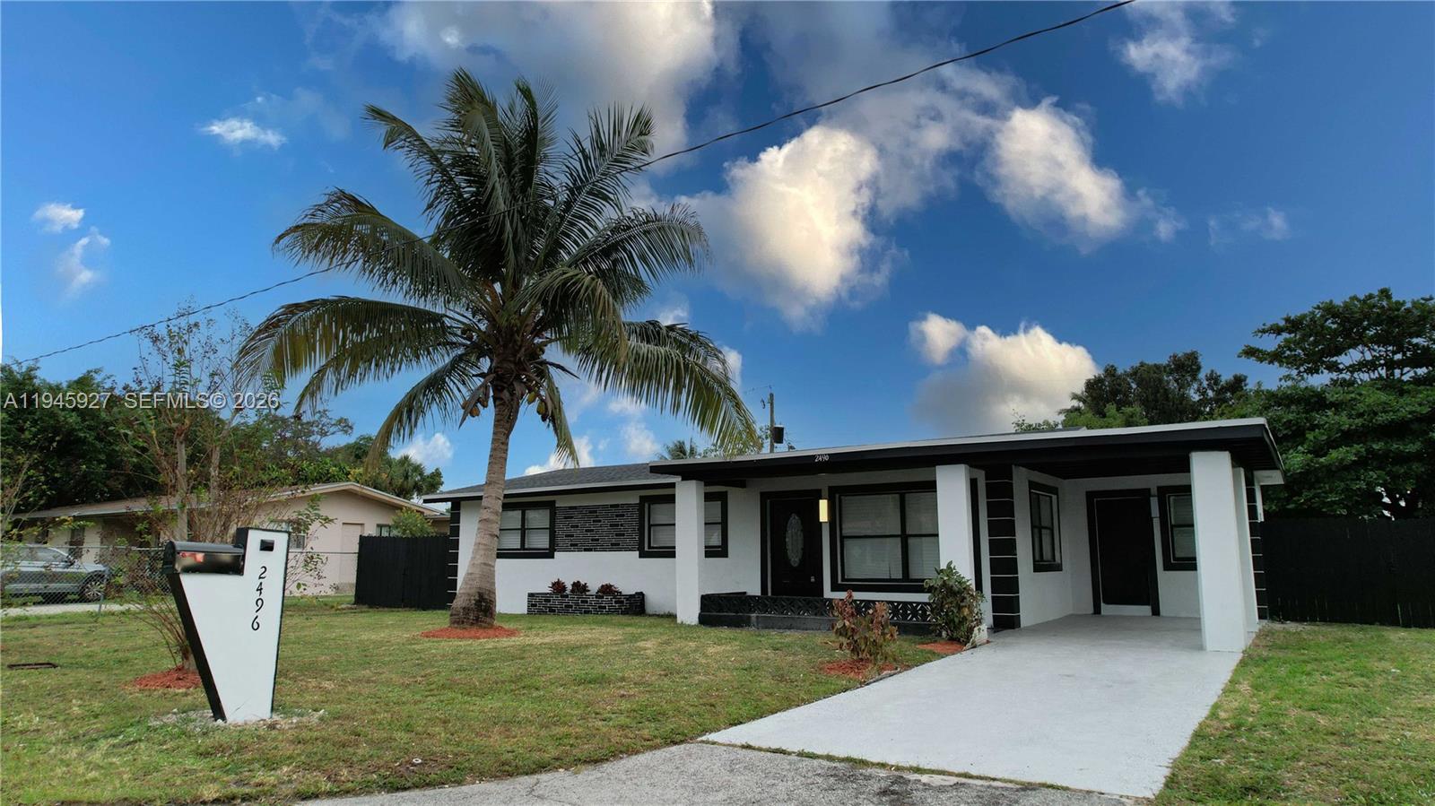 Completely remodeled, excellent finishes, the best property in the area, come see it and you will fall in love, 4 bedrooms and 3 bathrooms that you can enjoy with your family or if you prefer you could use one as an efficiency to generate extra income and thus help you pay the mortgage. New Appliances, New A/C, New Kitchen, New Bathroom's, Roof 2022. Seller motivated! It features solar panels that help reduce the monthly energy consumption of the air conditioning units and other appliances, and it has a large patio for a possible swimming pool or for spending time with family.
