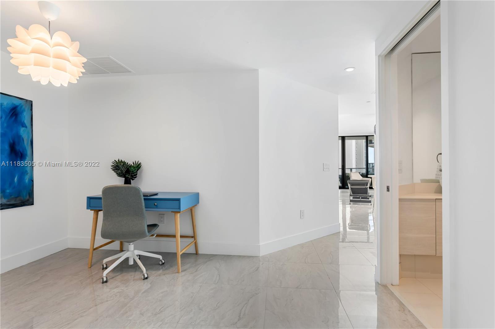 PARAISO BAY CONDO - Residential
