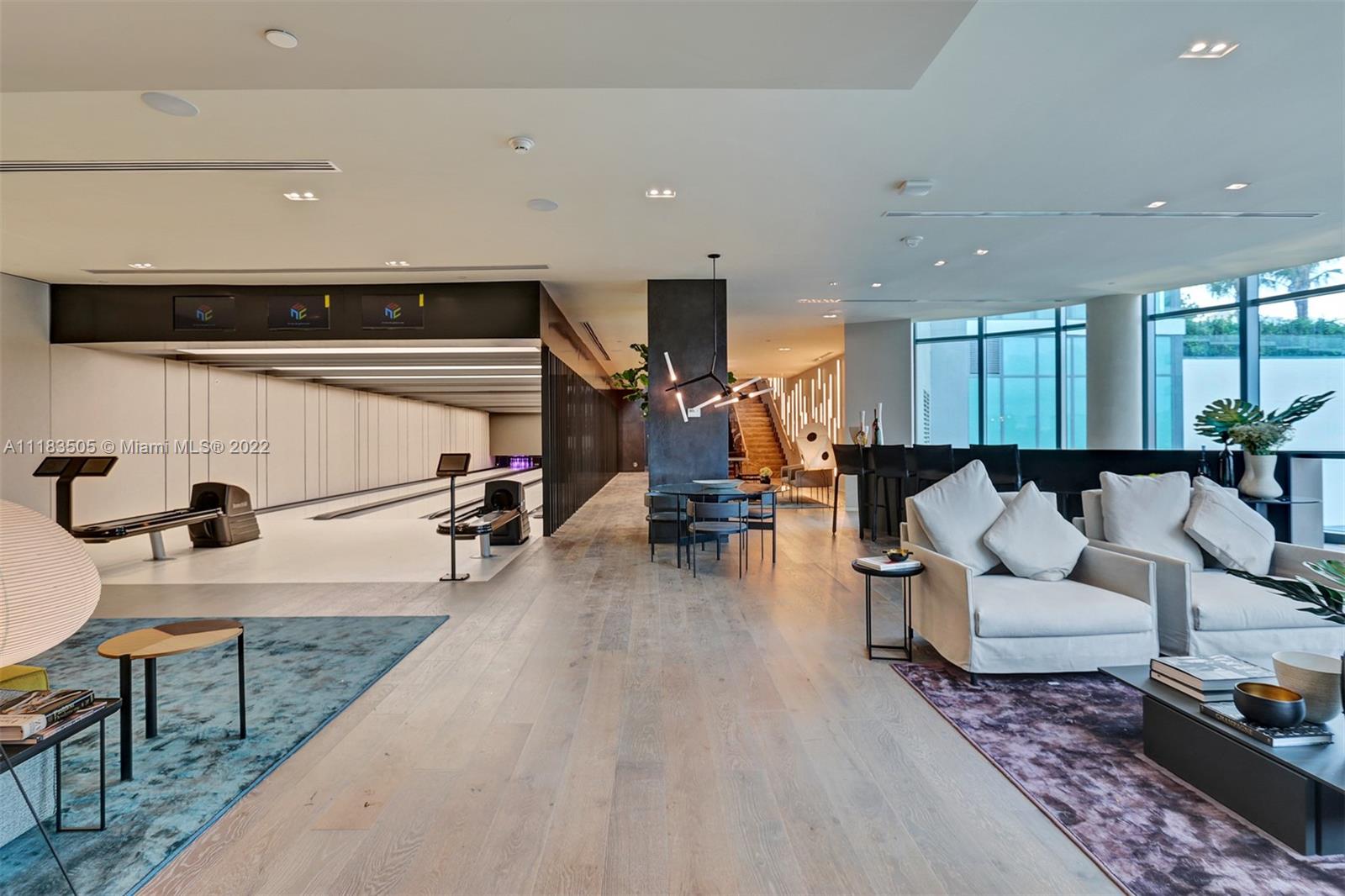 PARAISO BAY CONDO - Residential