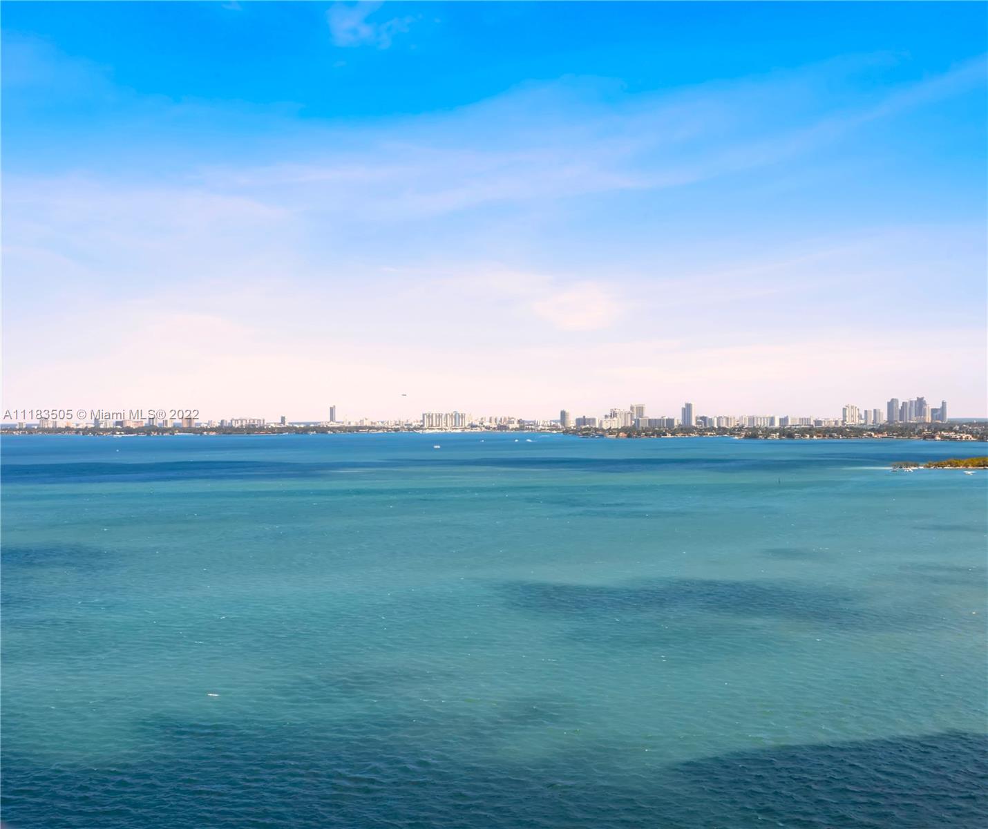 PARAISO BAY CONDO - Residential