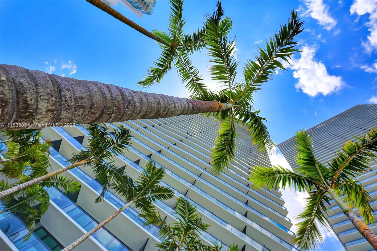PARAISO BAY CONDO - Residential