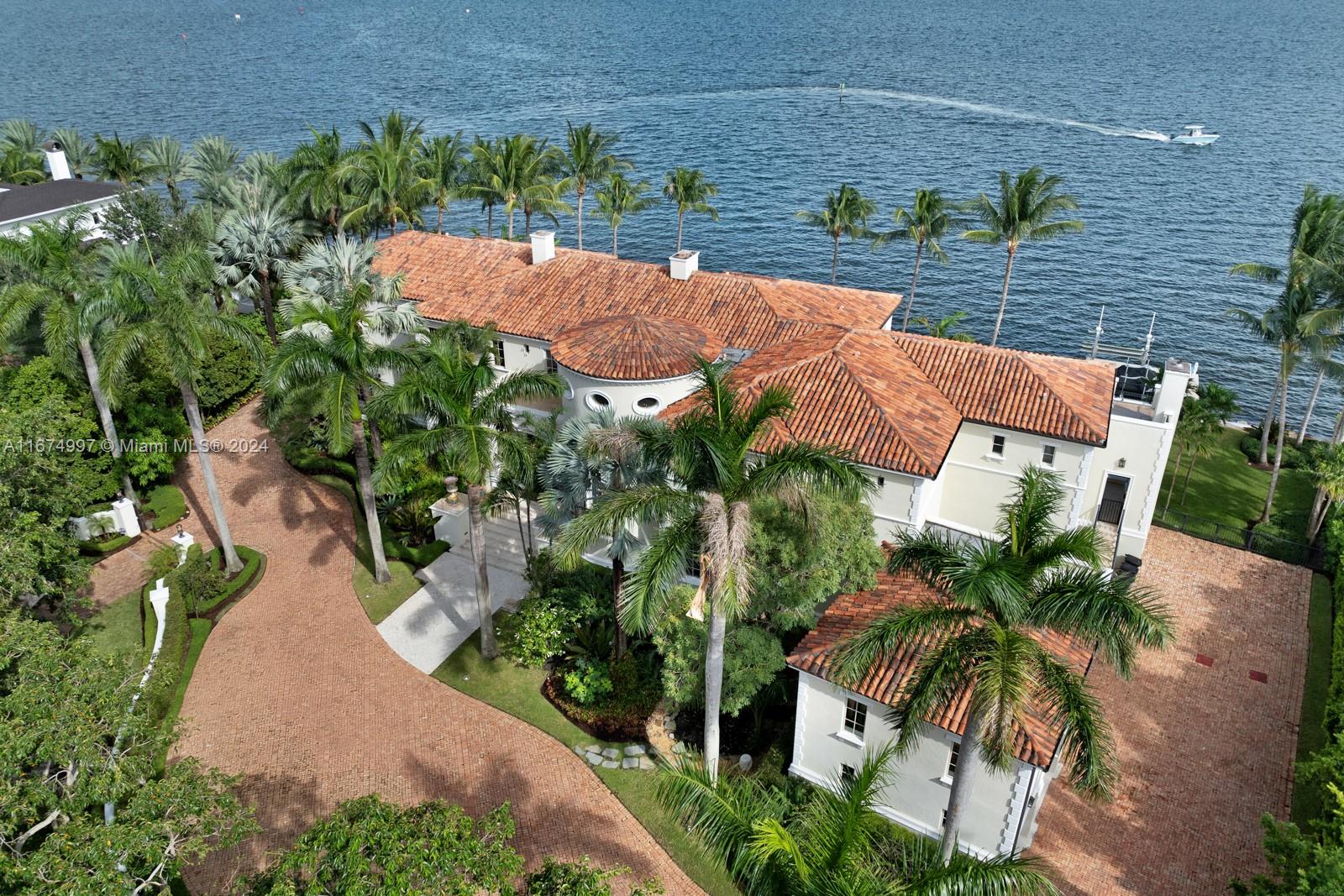 GABLES ESTATES NO 3 - Residential