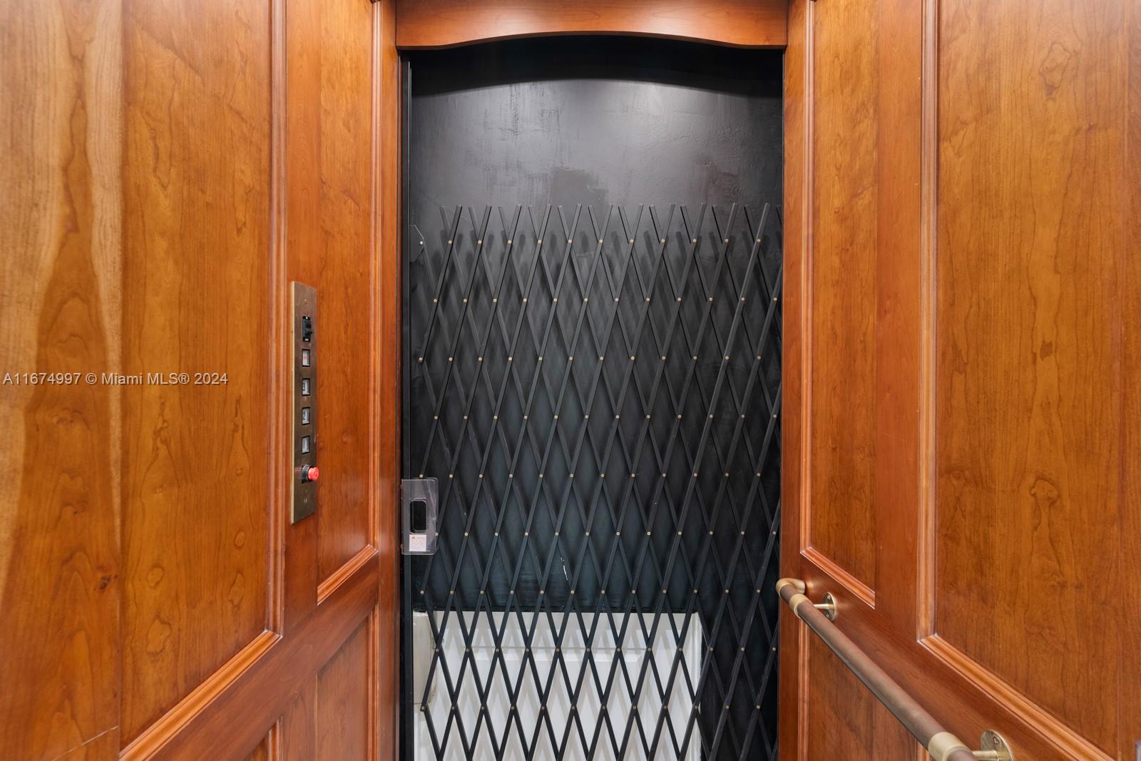 GABLES ESTATES NO 3 - Residential