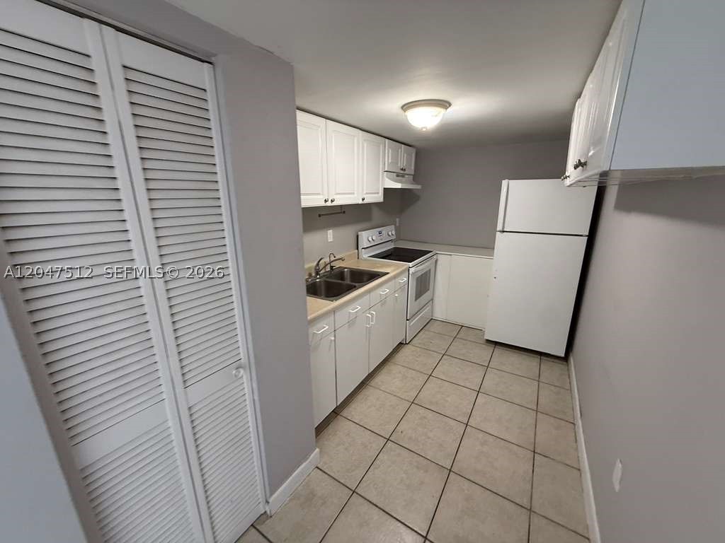 LANCASTER CONDO - Residential Lease
