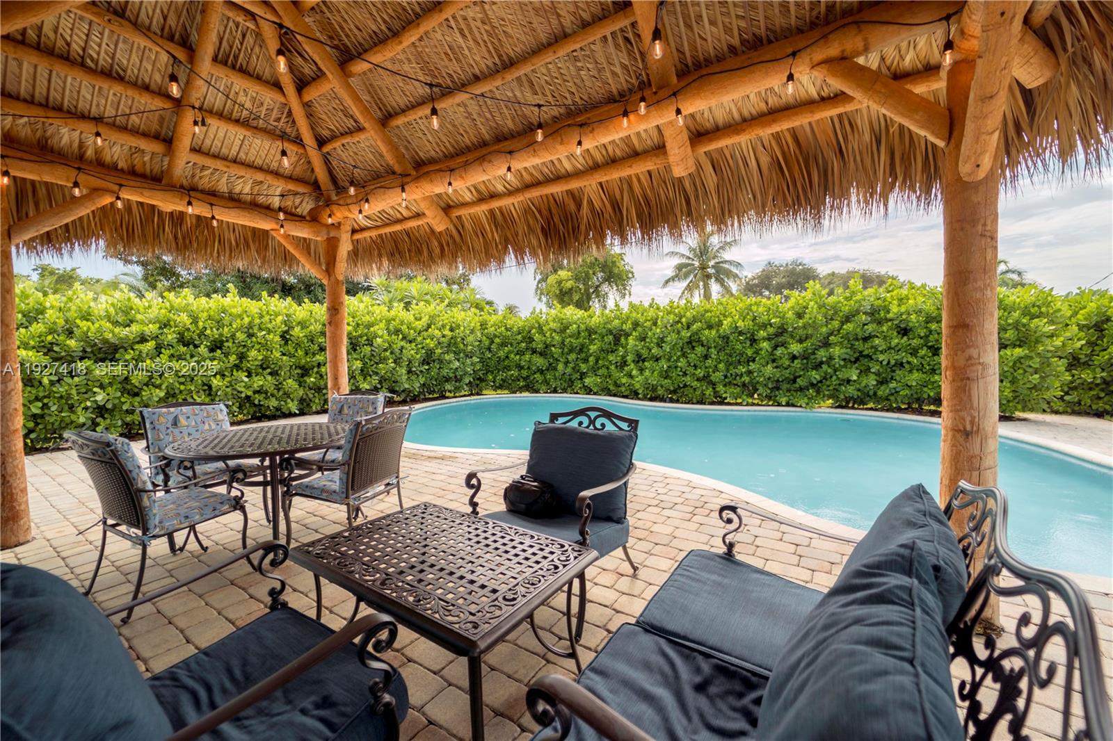 DEERFIELD SHORES - Residential