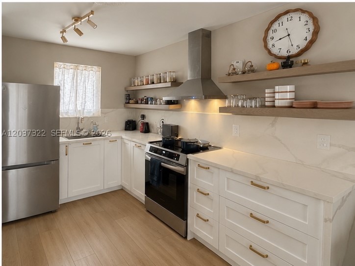 WASHINGTON SQUARE CONDO - Residential