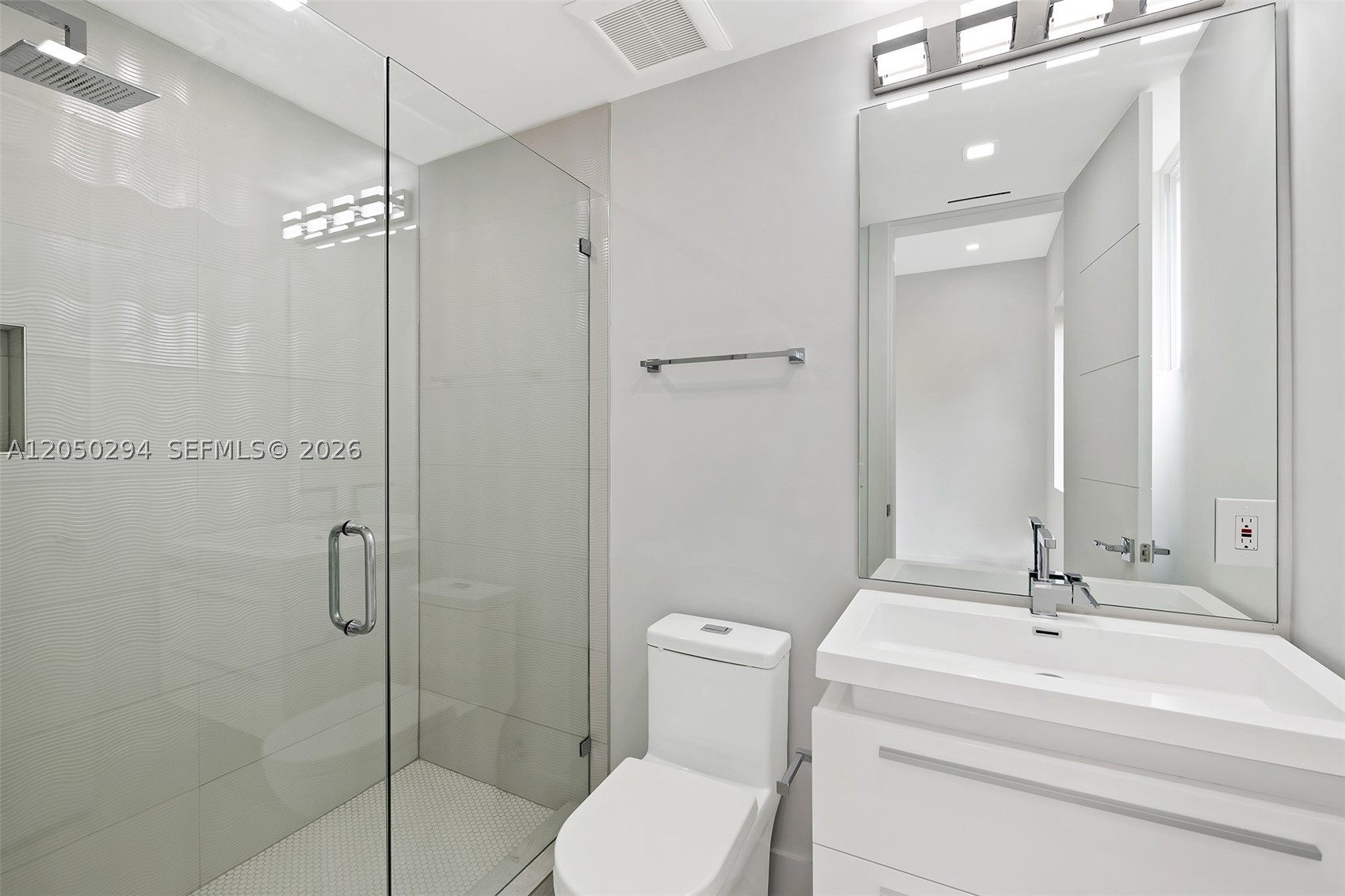 VICTORIA PARK CORR AMEN P - Residential Lease