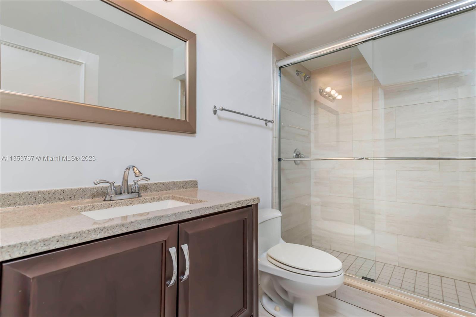 THE GRANDVIEW CONDO - Residential
