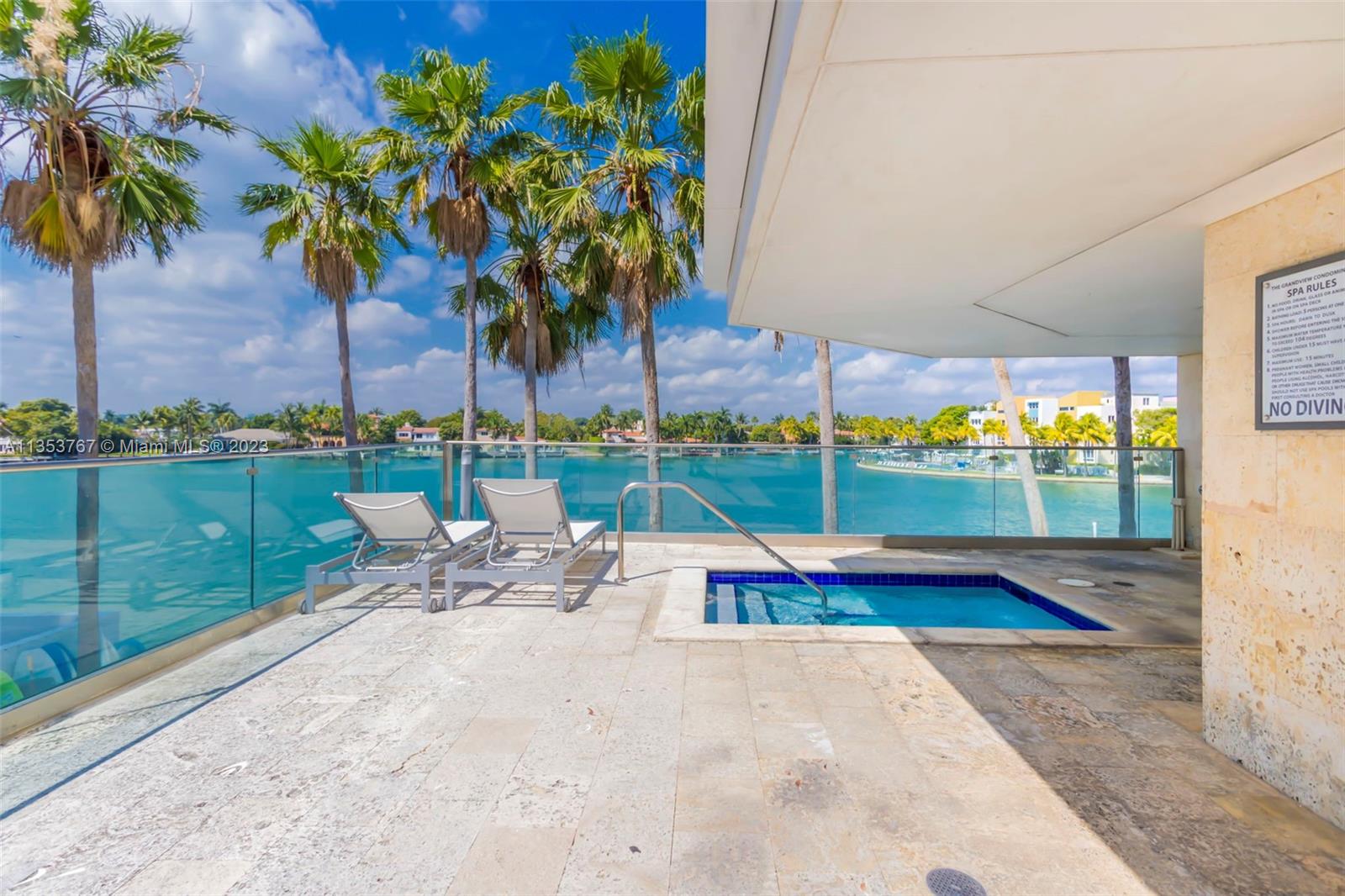 THE GRANDVIEW CONDO - Residential