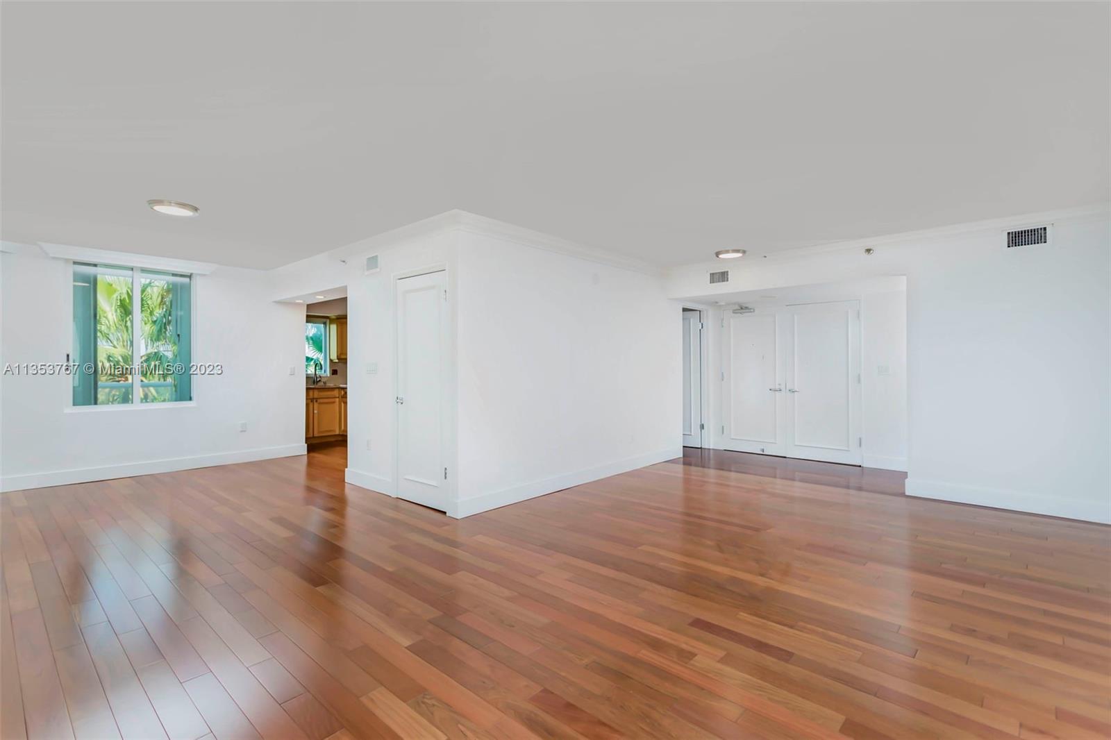 THE GRANDVIEW CONDO - Residential