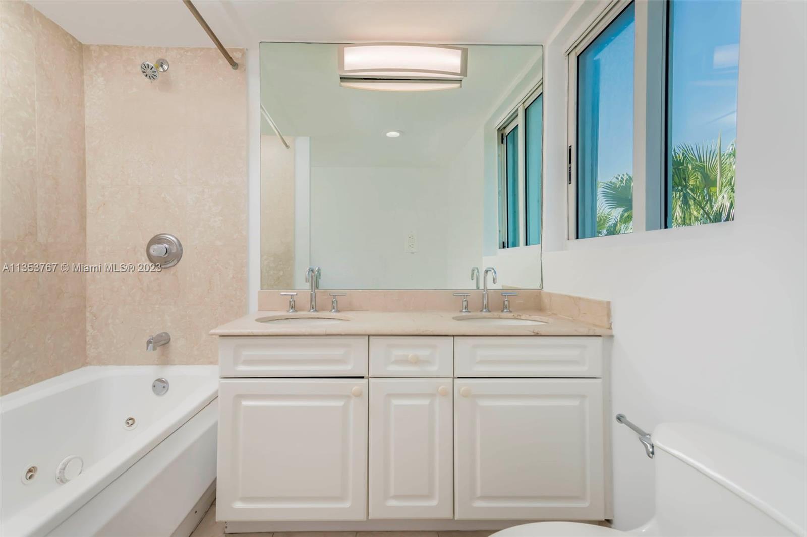 THE GRANDVIEW CONDO - Residential